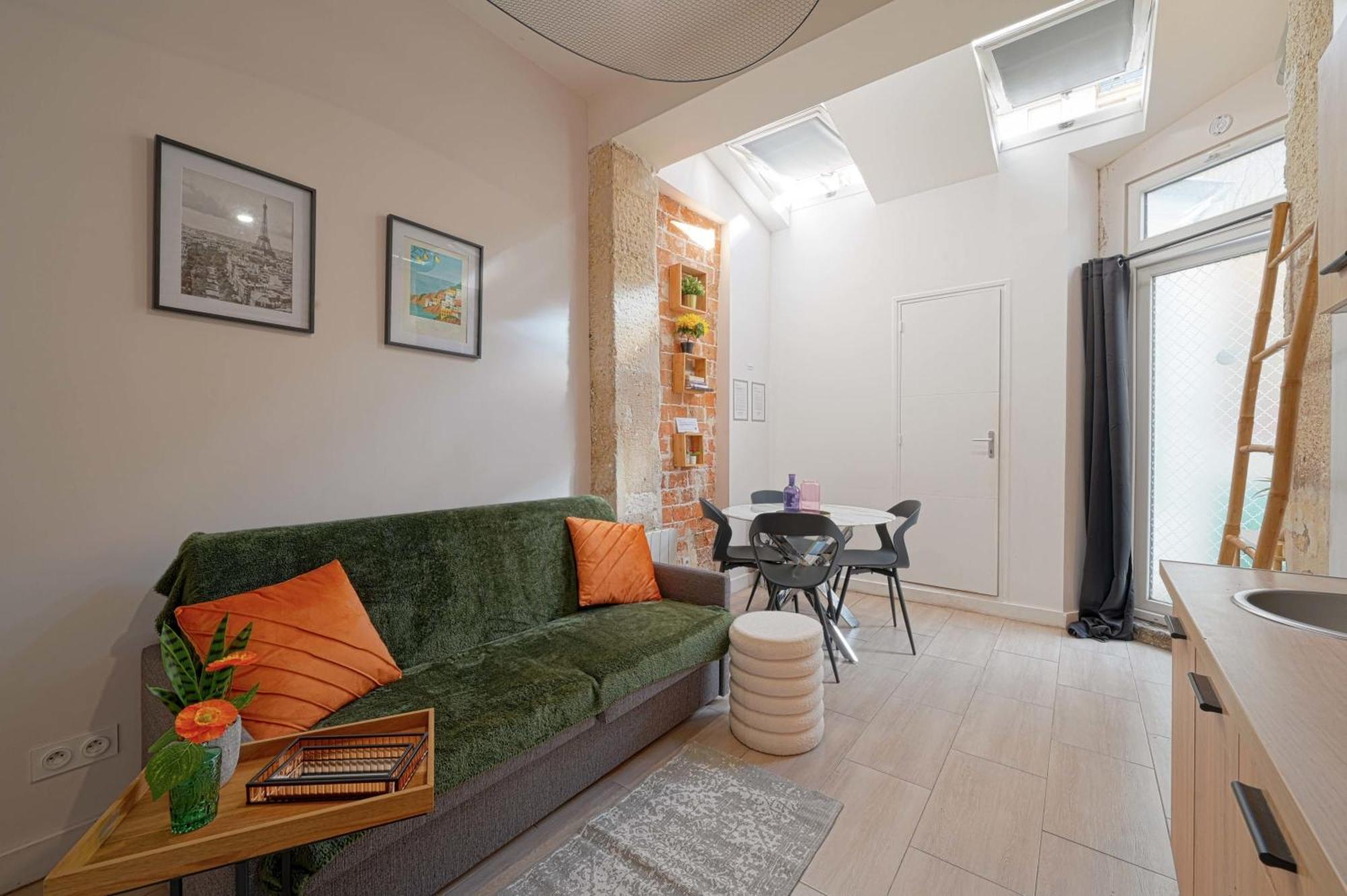 2 Bed Modern Fully Furnish Flat,Close To Buttes Chaumon Park Apartment Paris Luaran gambar